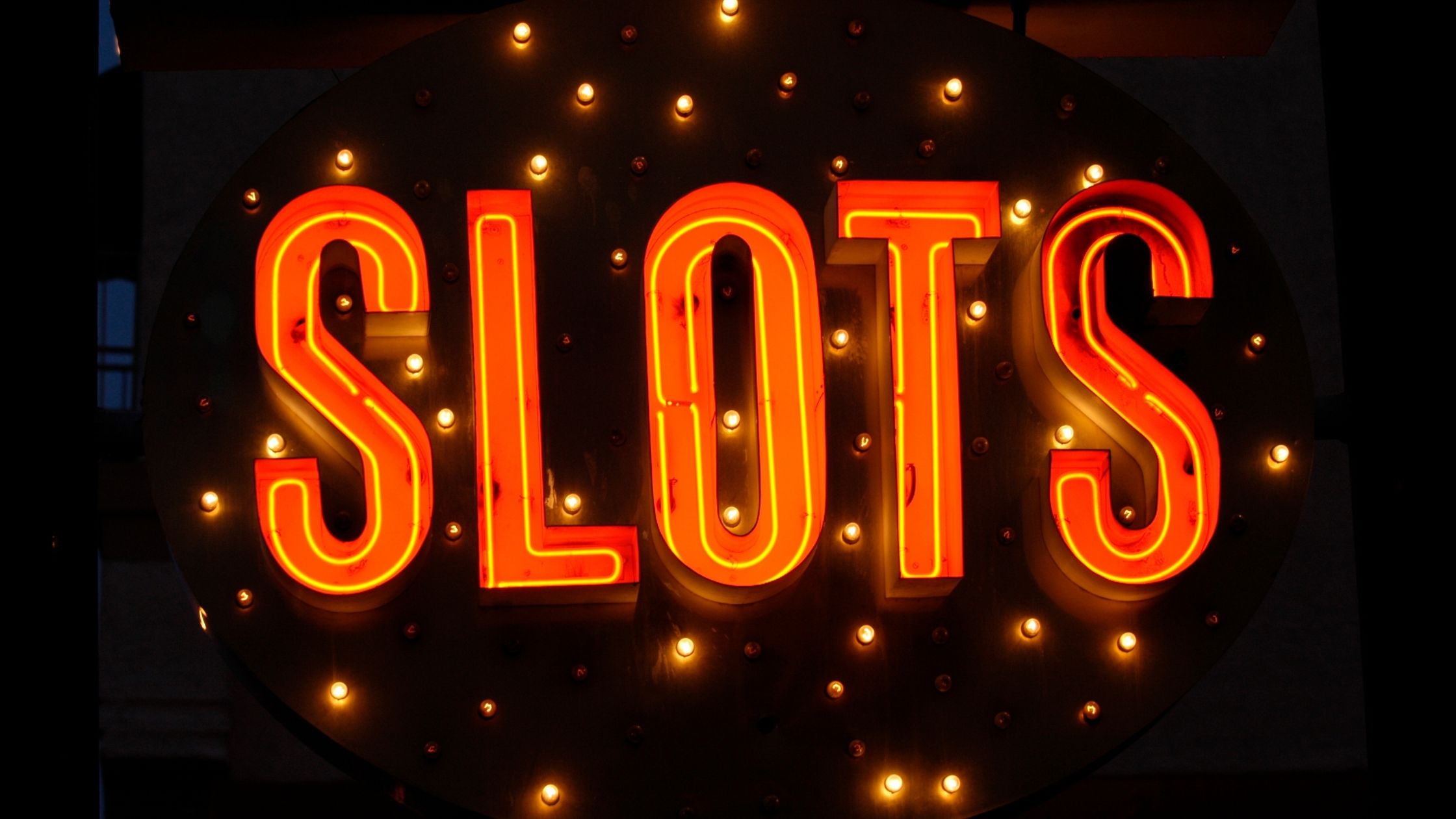 Slot